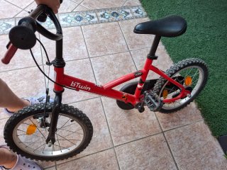 Bicicleta Infantil Super Hero 16