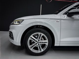 Audi Q5 S-LINE