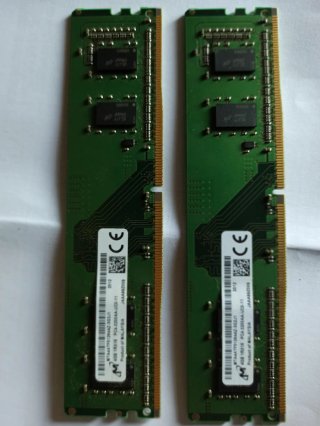 2x Módulos RAM DDR4 4GB Micron