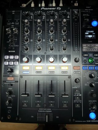 Pioneer DJM-900NXS2 Mixer