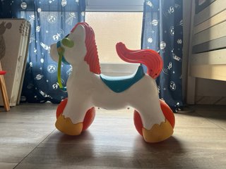 Caballo correpasillos para niños