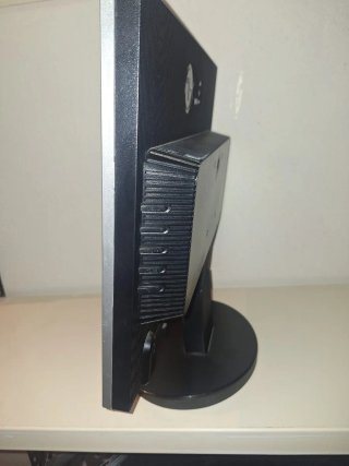 Monitor LG Flatron L1752S Plata