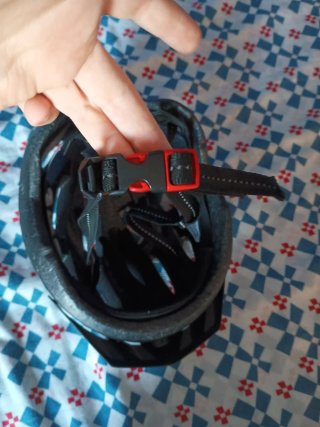 Casco de bicicleta negro