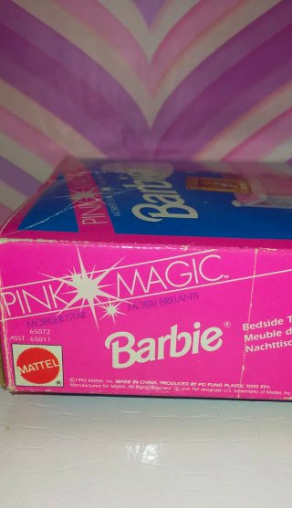 Barbie camera da letto "Pink Magic" #65072 (1992).