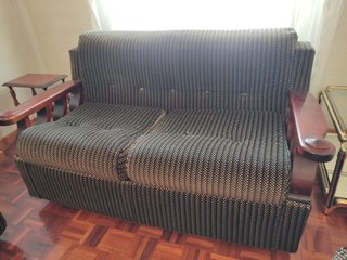Sillones y Sofá de Tela y Madera