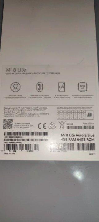 Xiaomi Mi 8 Lite blu con custodia