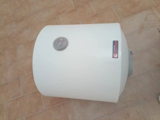 Scaldabagno elettrico Thermex 30 lt