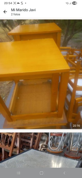 Mesa de madera amarilla