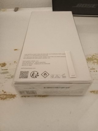 Perfume Loewe Aura White Magnolia