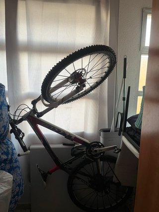 Bicicleta de carbono Scott