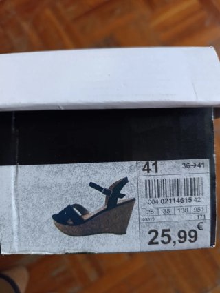 Sandalias negras