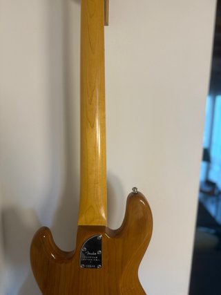 Fender American Pro II Jazz Bass V