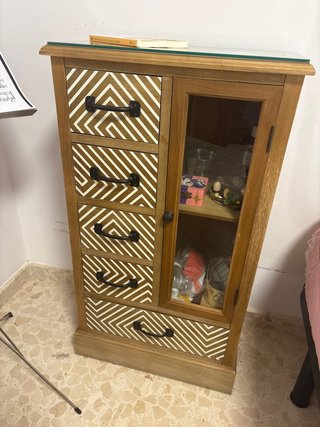 Mueble recibidor madera y cristal étnico