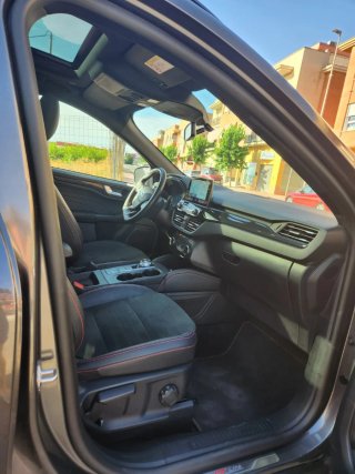 Ford Kuga 2023