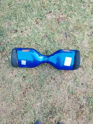 Hoverboard Azul sin cargador precio negociable