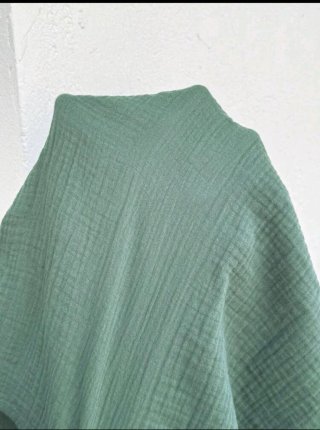 Blusa Nueva, sin estrenar  Como siempre, aceptamos
