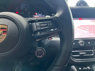 Porsche Macan GTS 2024