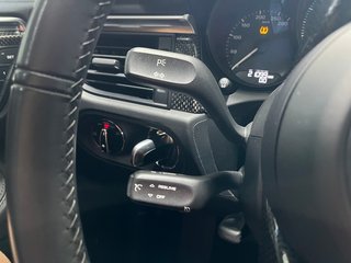 Porsche Macan GTS 2024