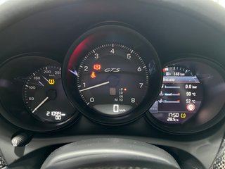 Porsche Macan GTS 2024
