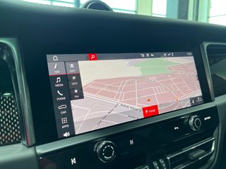 Porsche Macan GTS 2024