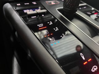 Porsche Macan GTS 2024
