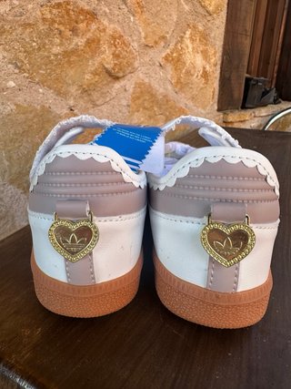 Adidas Samba Jane Beige/Blanco