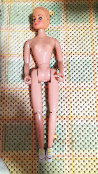 Bambola tipo Barbie