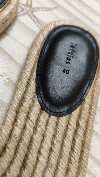 Sandalias de esparto con hebilla