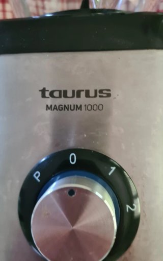 Batidora Taurus 1000W