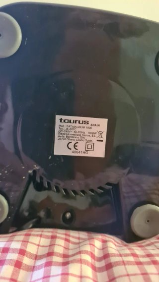 Batidora Taurus 1000W