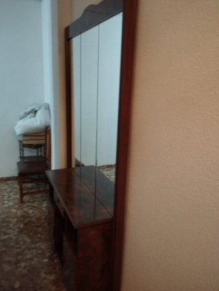 Entradita de madera con espejo