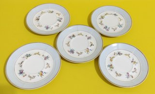 5 Platos Limoges Florales Azules y Blancos