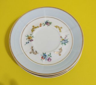 5 Platos Limoges Florales Azules y Blancos