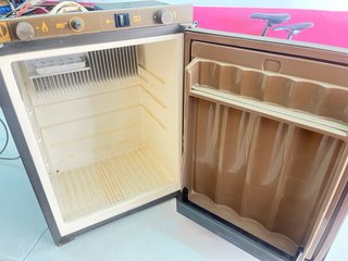 Nevera Trivalente Electrolux VW T3