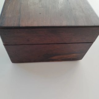 Caja madera y nácar
