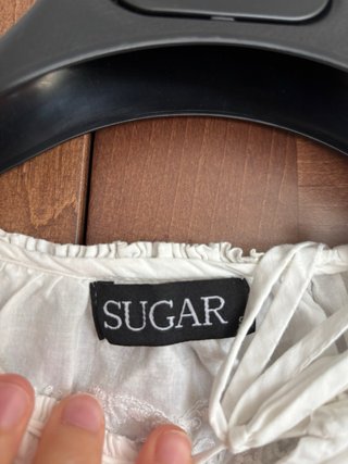 Blusa Sugar blanca bordada