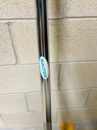 Barra alzamiento Salter 150cm para pesas