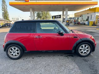 MINI ONE 2005