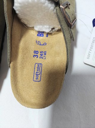 Zuecos Birkenstock caqui Talla 38