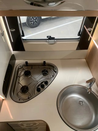 McLouis Nevis 379G 2019
