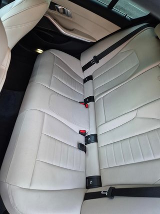 BMW 330e