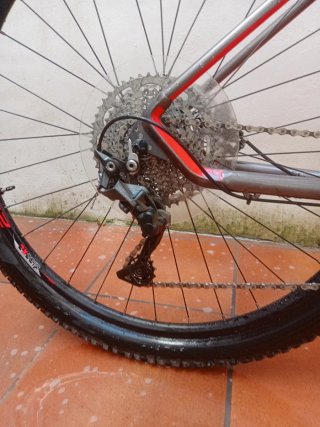 Bicicleta BH Spike 2.0 Mejorada Talla SM (1,68/75)