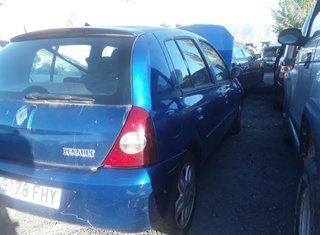 1538967 piloto tras der renault 8200071414 clio ii