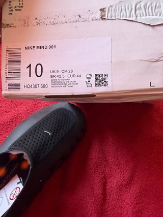 Nike Mind Talla 43 Negro