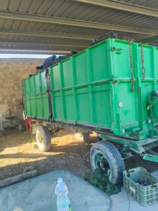 Se vende maquinaria agricola