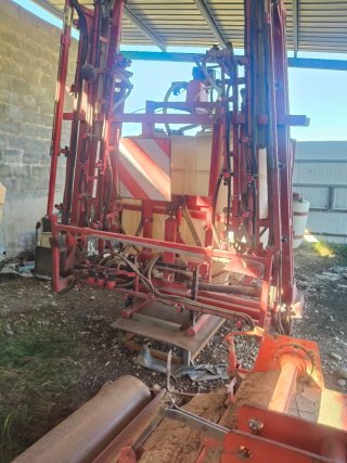 Se vende maquinaria agricola