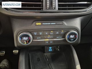 Ford Kuga 1.5 ecoboost st-line fwd 150