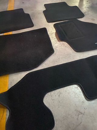Alfombrillas Peugeot 5008 HYB