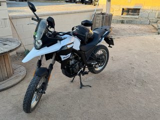 Malaguti Dune 125cc Aventura Negra/Blanca
