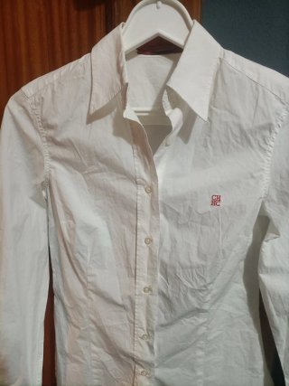 Camisa Carolina Herrera Talla XS